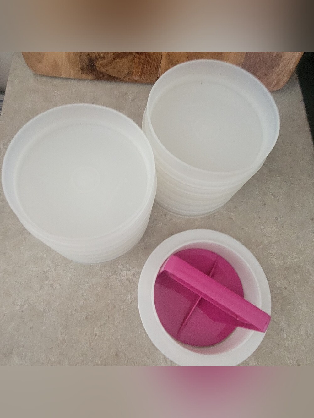Tupperware Hamburger Patty Press And Stacker Set - 12